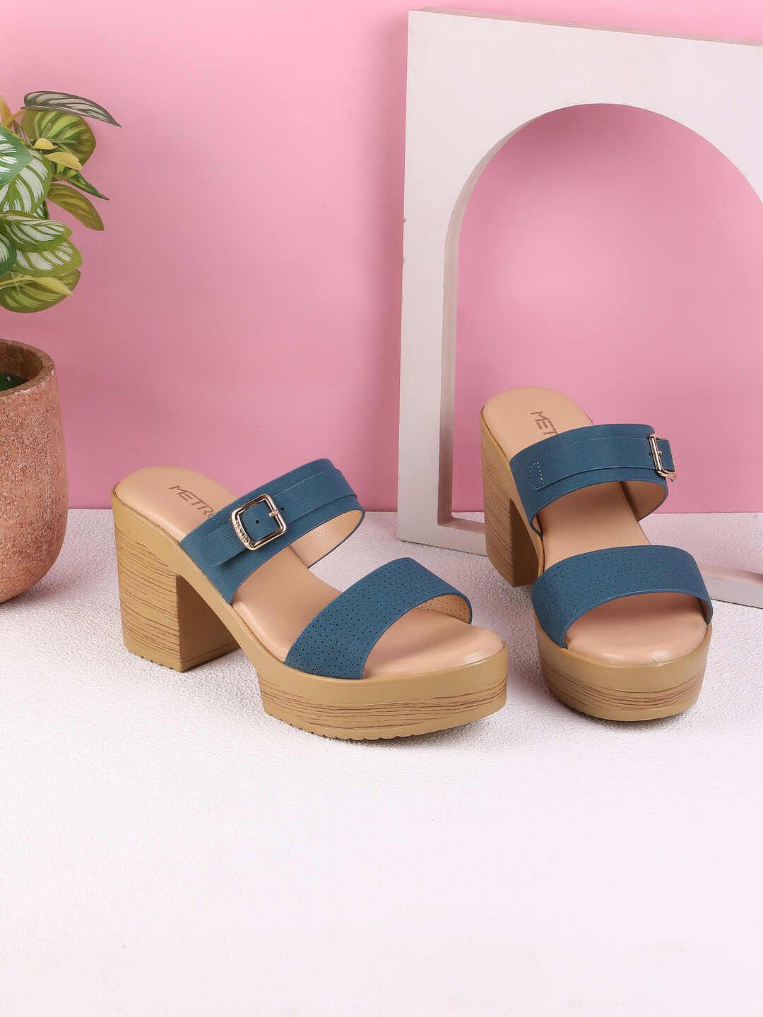 

Metro Women Block Sandals with Buckles, Blue