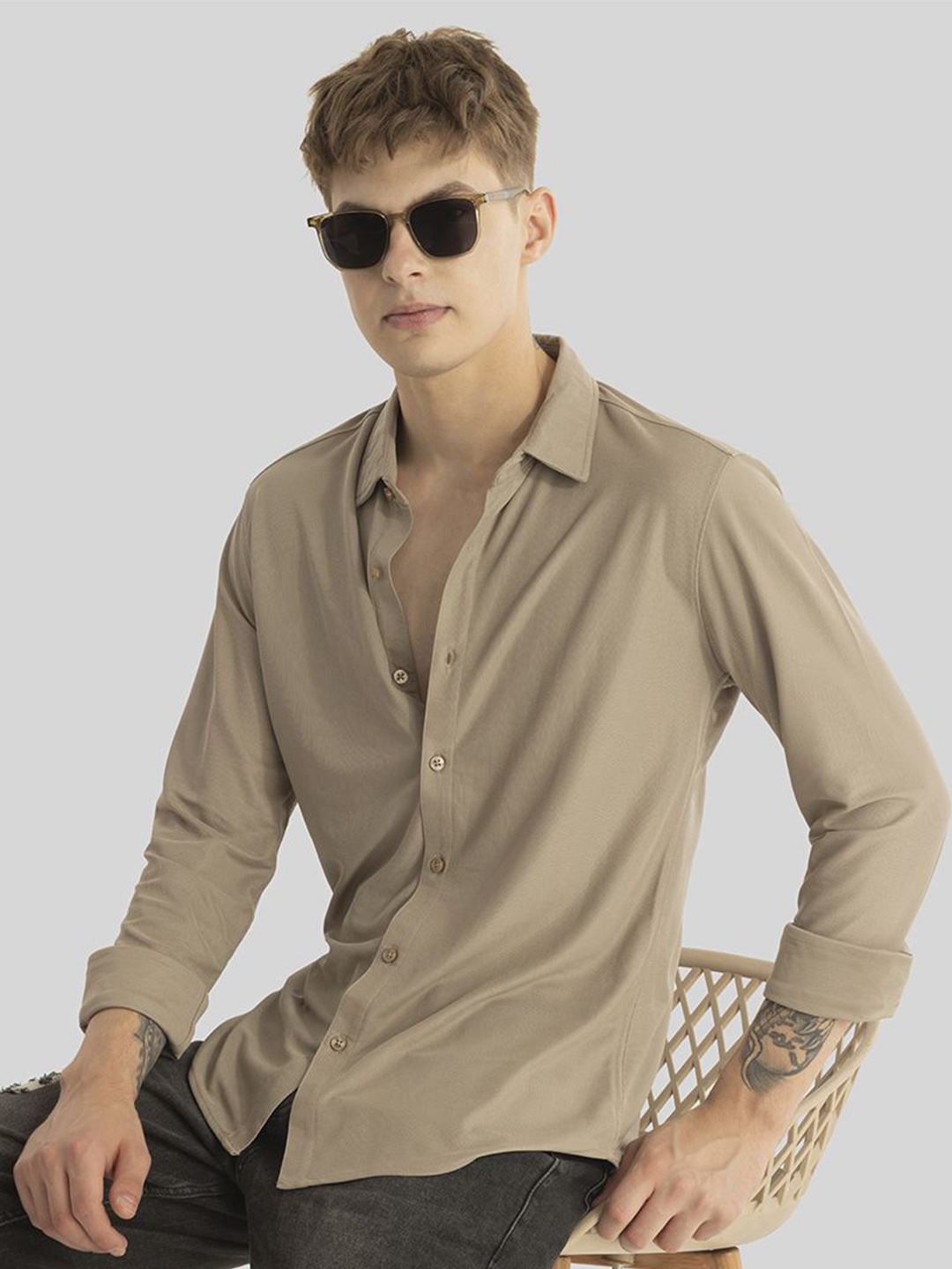 

Snitch Men Smart Slim Fit Solid Opaque Casual Shirt, Brown