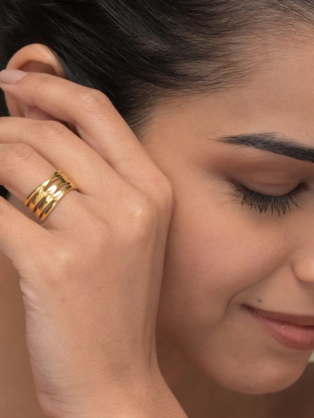 

PALMONAS Gold-Plated Chunky Interlace Fusion Finger Ring