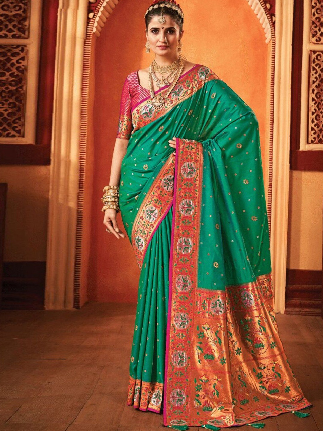 

MySilkLove Woven Design Zari Paithani Saree, Green