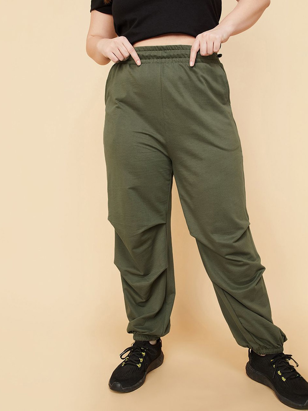 

max Women Plus Size Regular Fit Mid Rise Joggers, Green