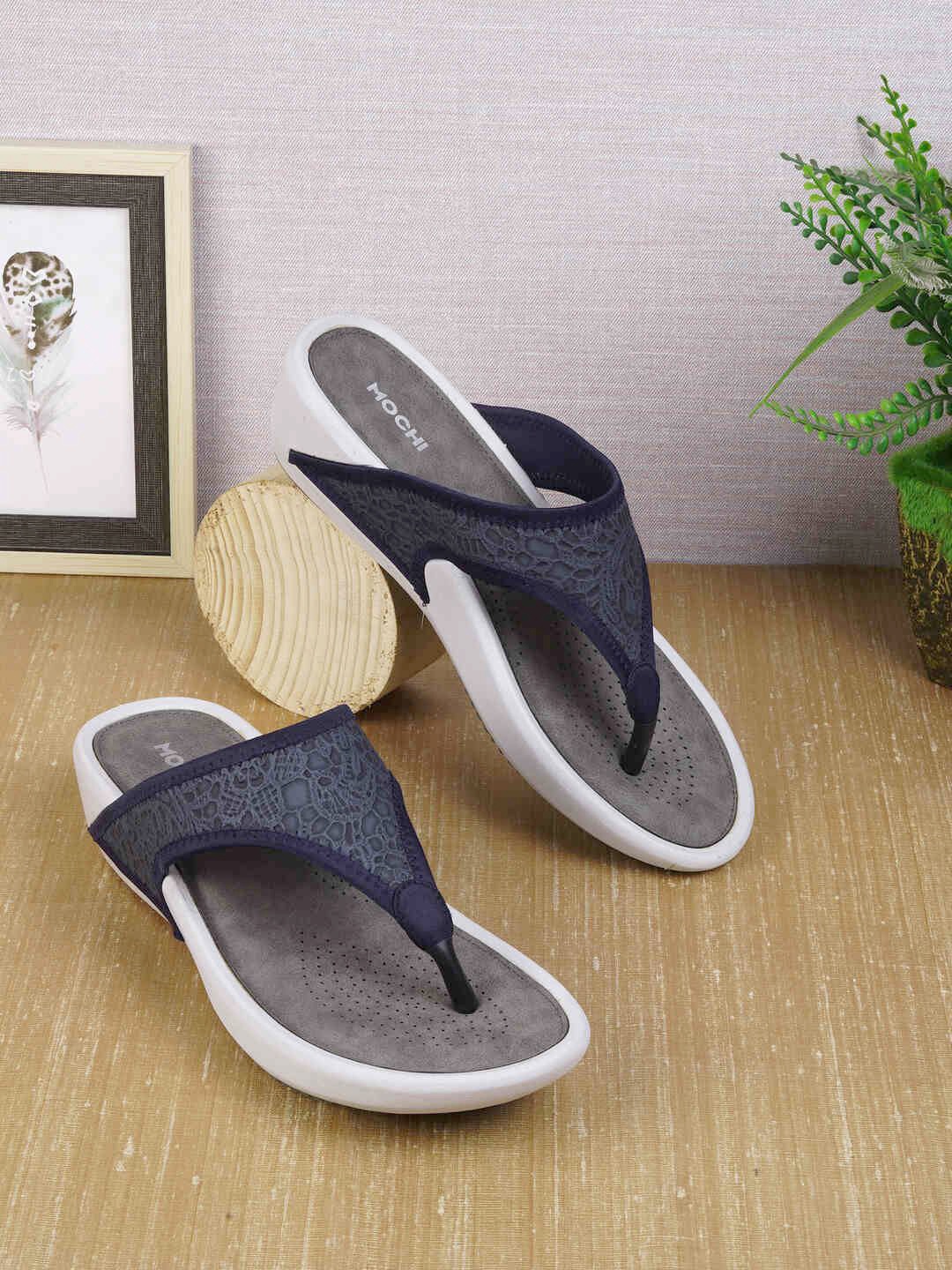 

Mochi Women Textured T-Strap Flats, Blue