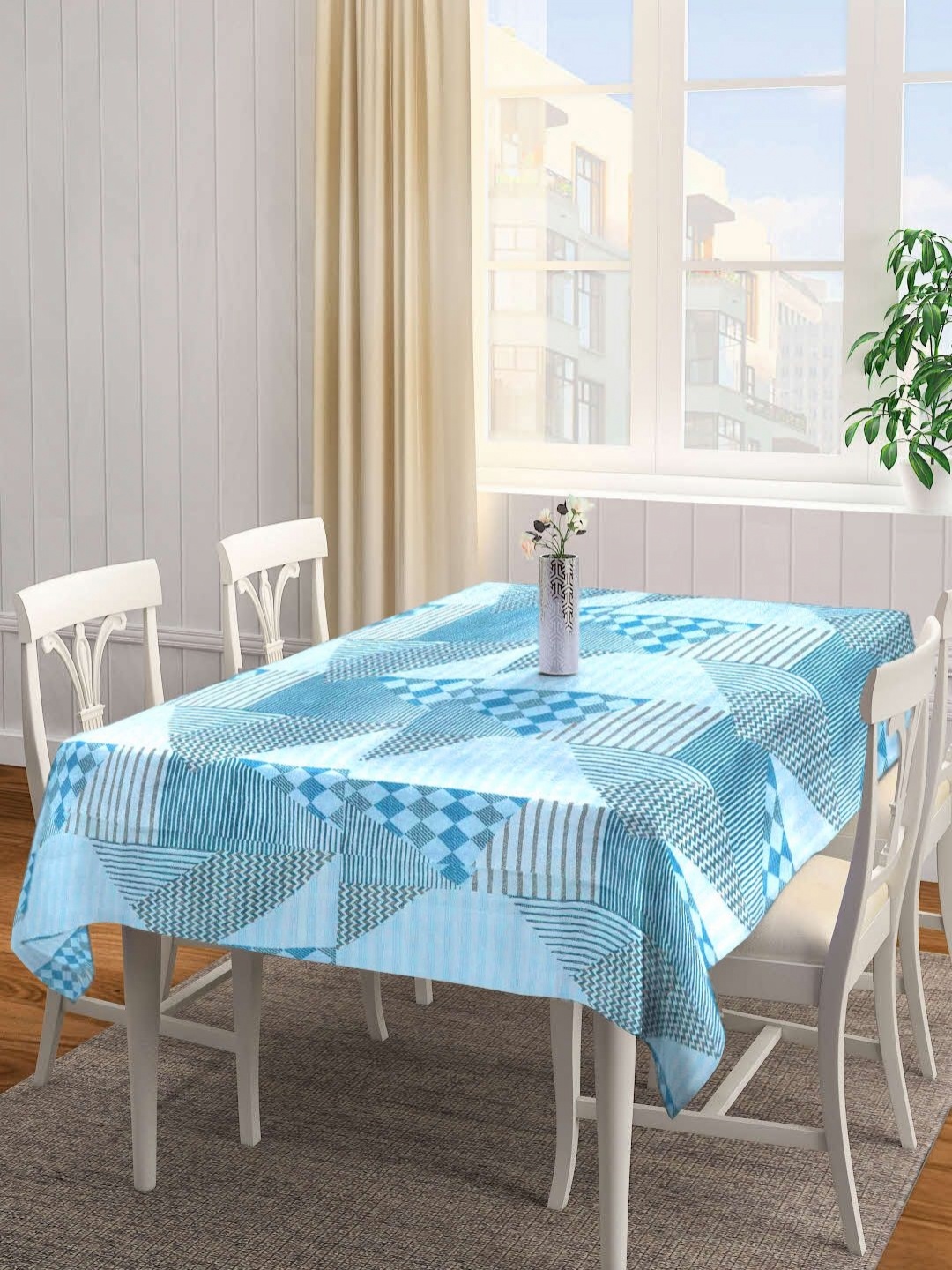 

KLOTTHE Blue & White Geometric Printed 6 Seater Rectangular Table Cover