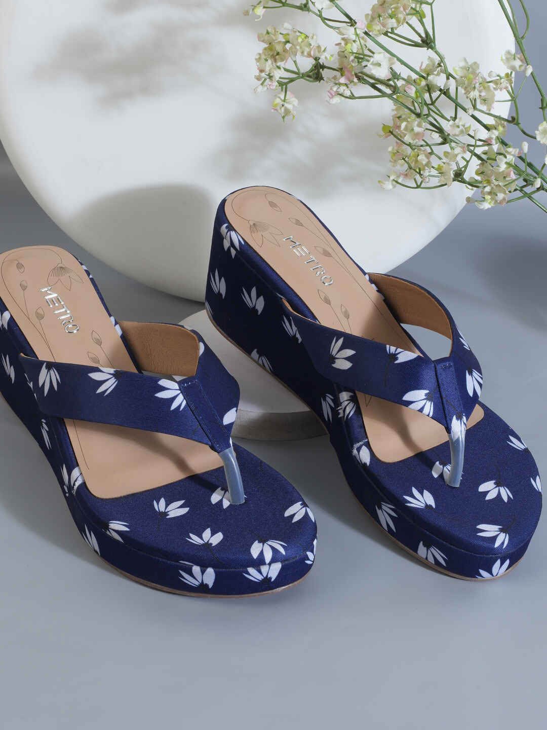 

Metro Printed Slip on Wedge Sandal, Navy blue