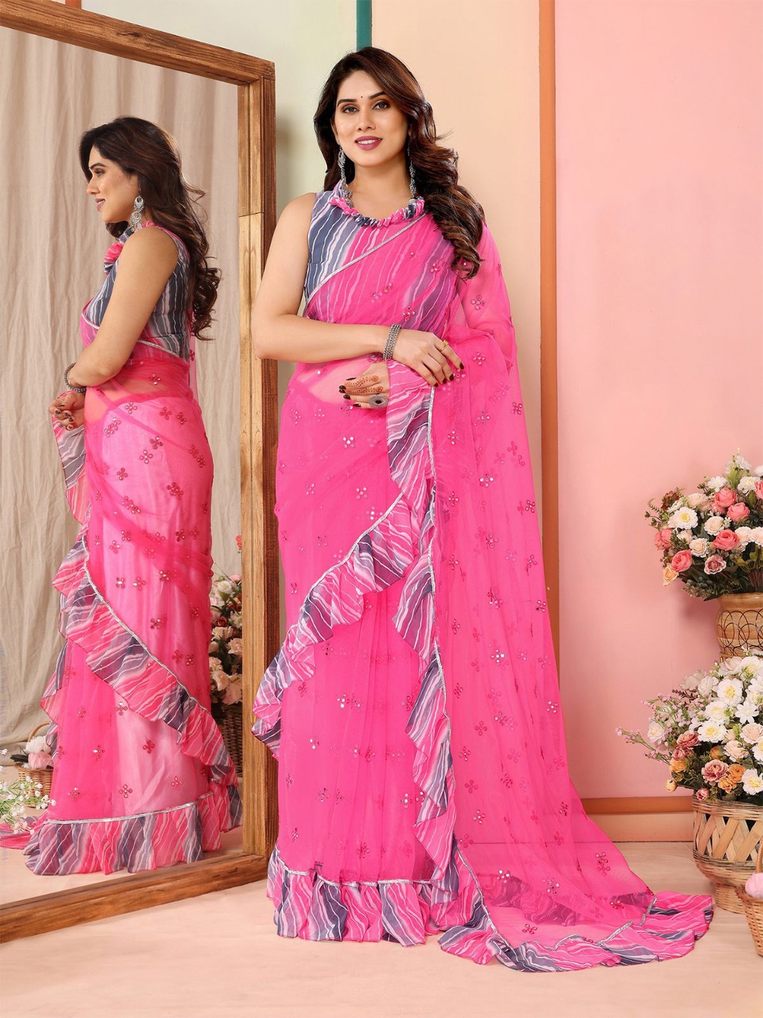 

ODETTE Embellished Mirror Work Net Saree, Pink