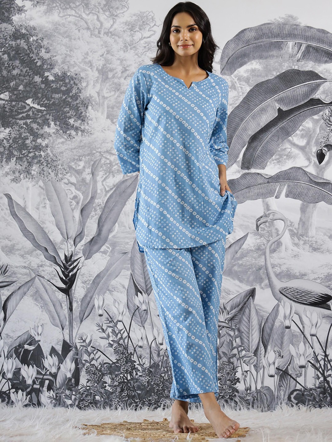 

FLAVIA CREATION Printed Notch Neck Pure Cotton Night Suit, Blue