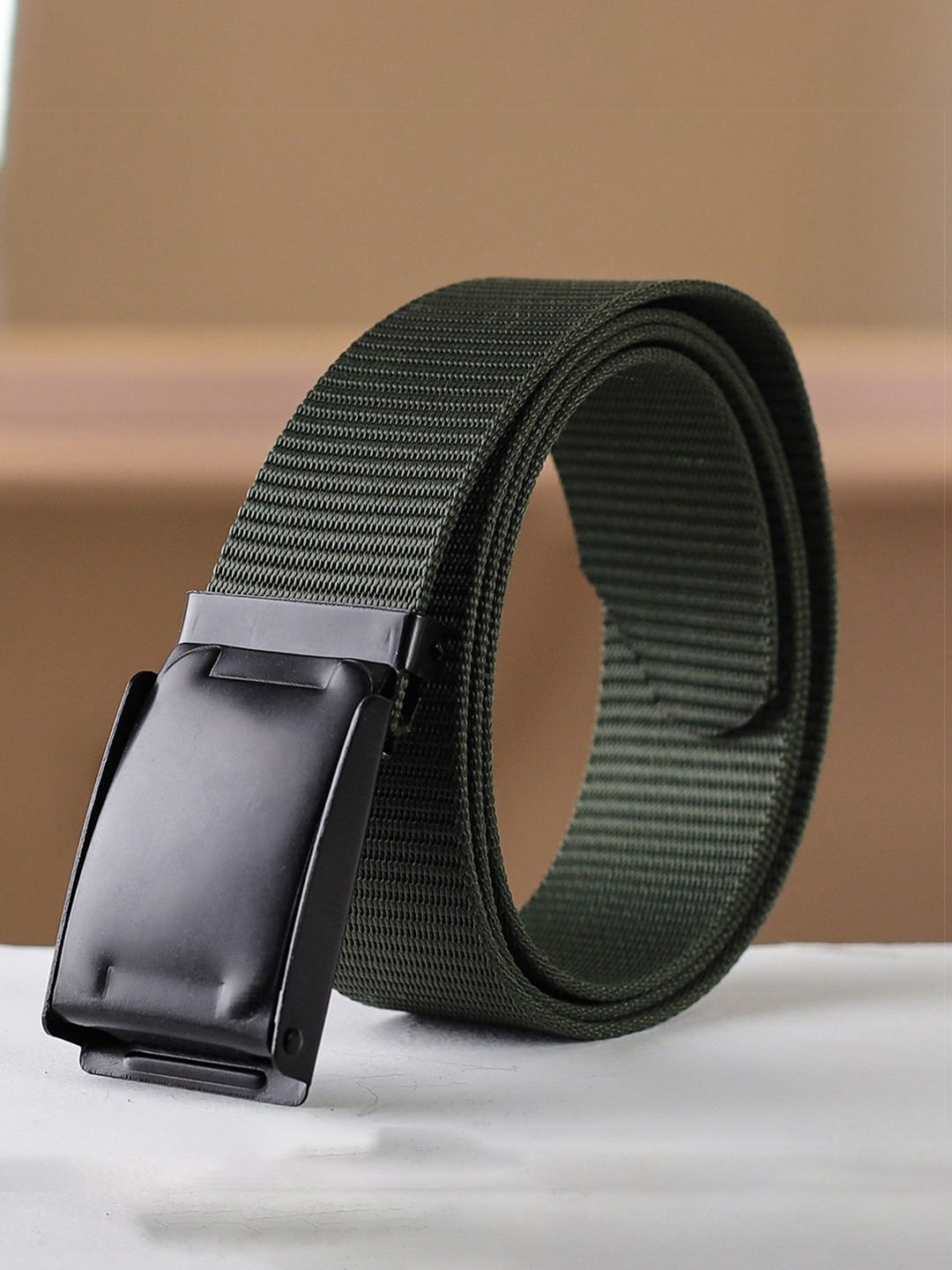 

WINSOME DEAL Men Slider Buckle Closure Textured Casual Belt, Green