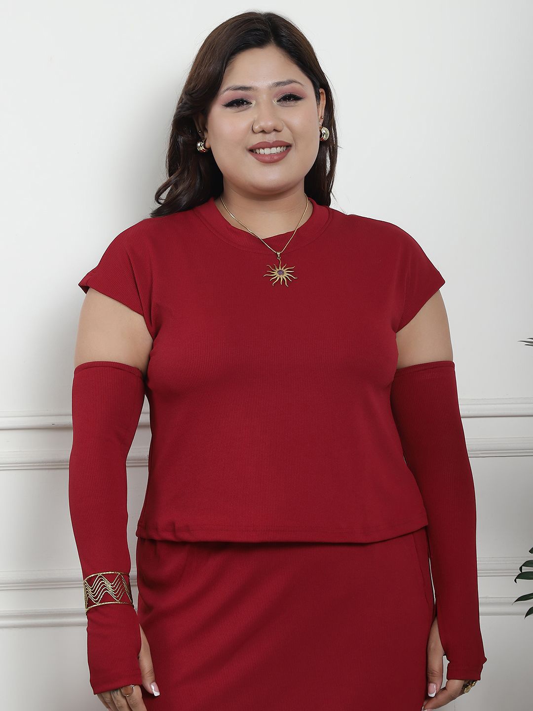 

thkgrlz Women Solid Round Neck Plus Size Top, Maroon