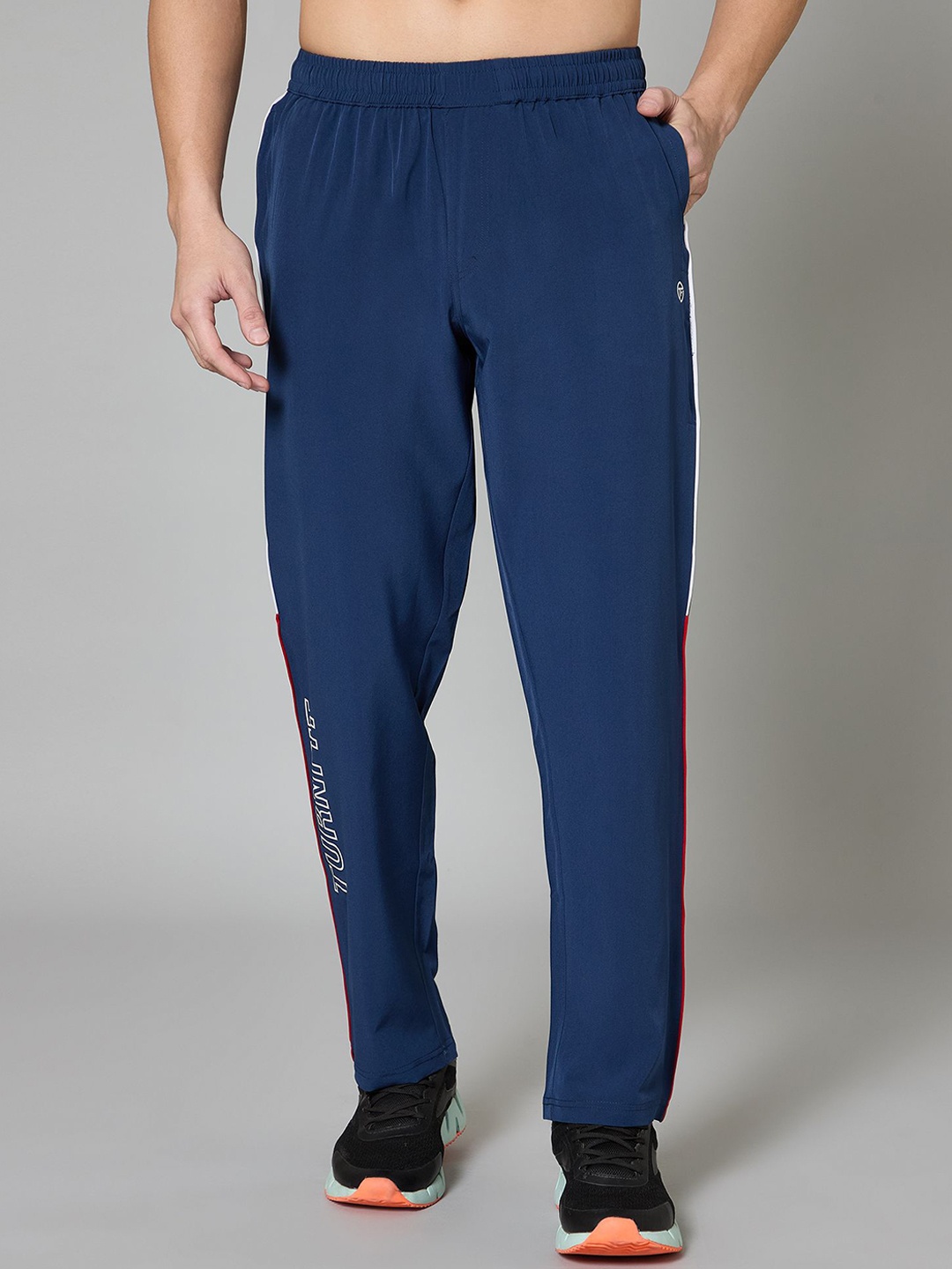 

TURNFIT Men Printed Lightweight Mid-Rise Track Pants, Blue