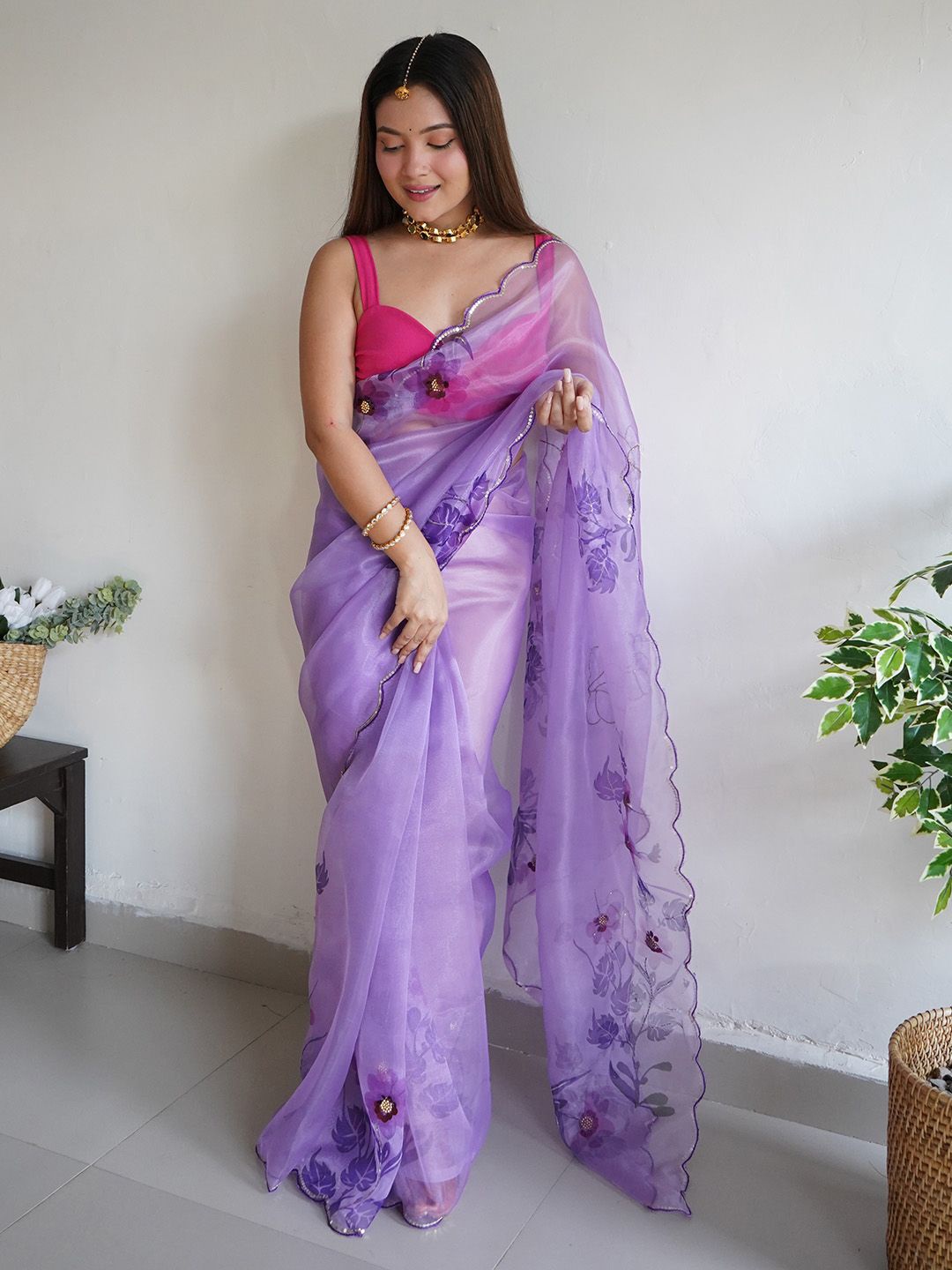 

Ishin Floral Embroidered Organza Saree, Lavender