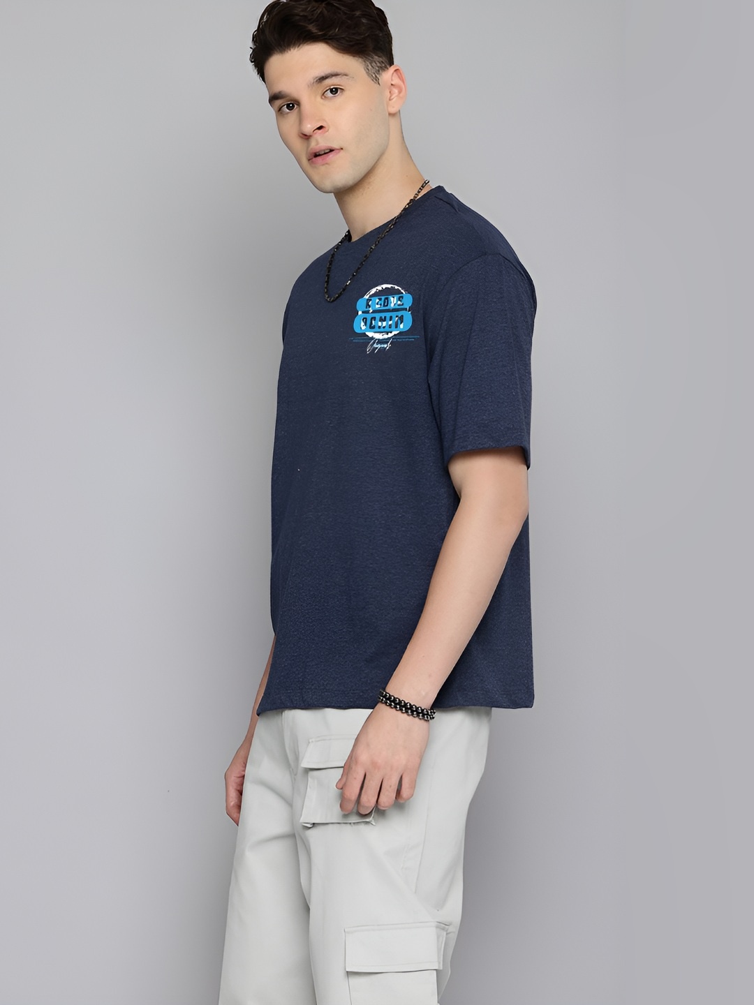 

The Roadster Lifestyle Co. Men Graphic Printed Round Neck Cotton Oversized T-shirt, Navy blue