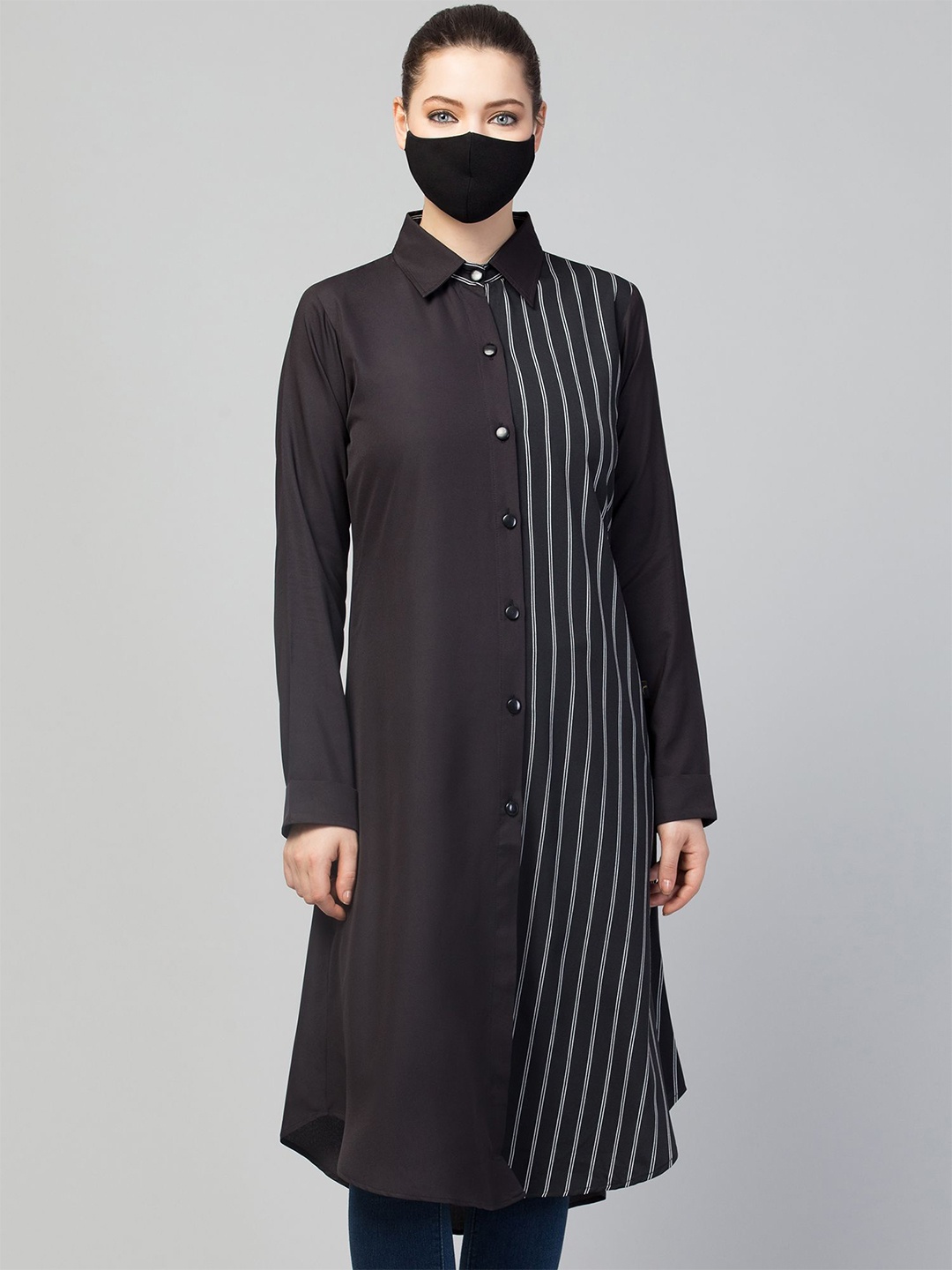 

MUSHKIYA Women Striped Kurta, Black