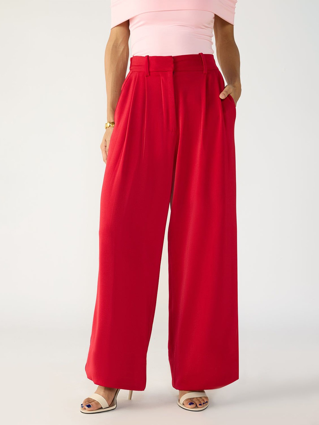 

FREAKINS Classic Red Pleated Korean Pants