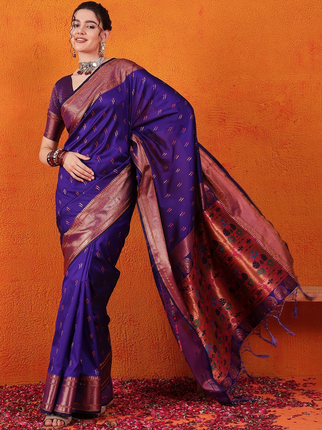 

Dori Woven Design Zari Ethnic Motifs Paithani Saree, Purple