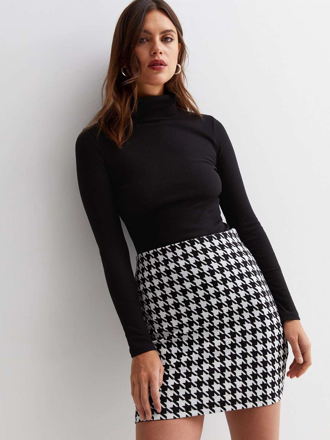 

Dream Beauty Fashion Women Printed Pencil Mini Skirts, Black