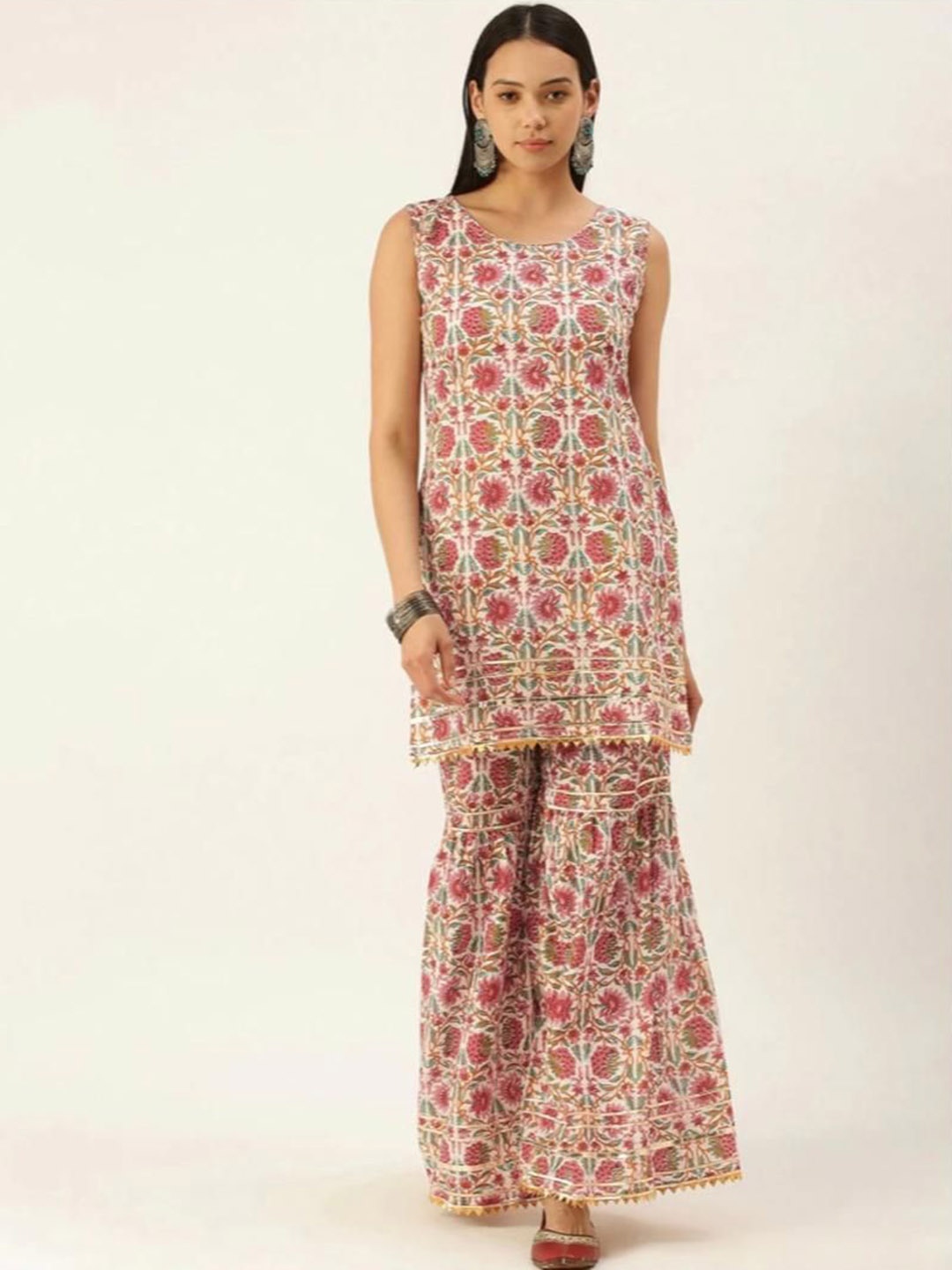 

AAFAMI Floral Printed Pure Cotton Tunic & Sharara, Off white