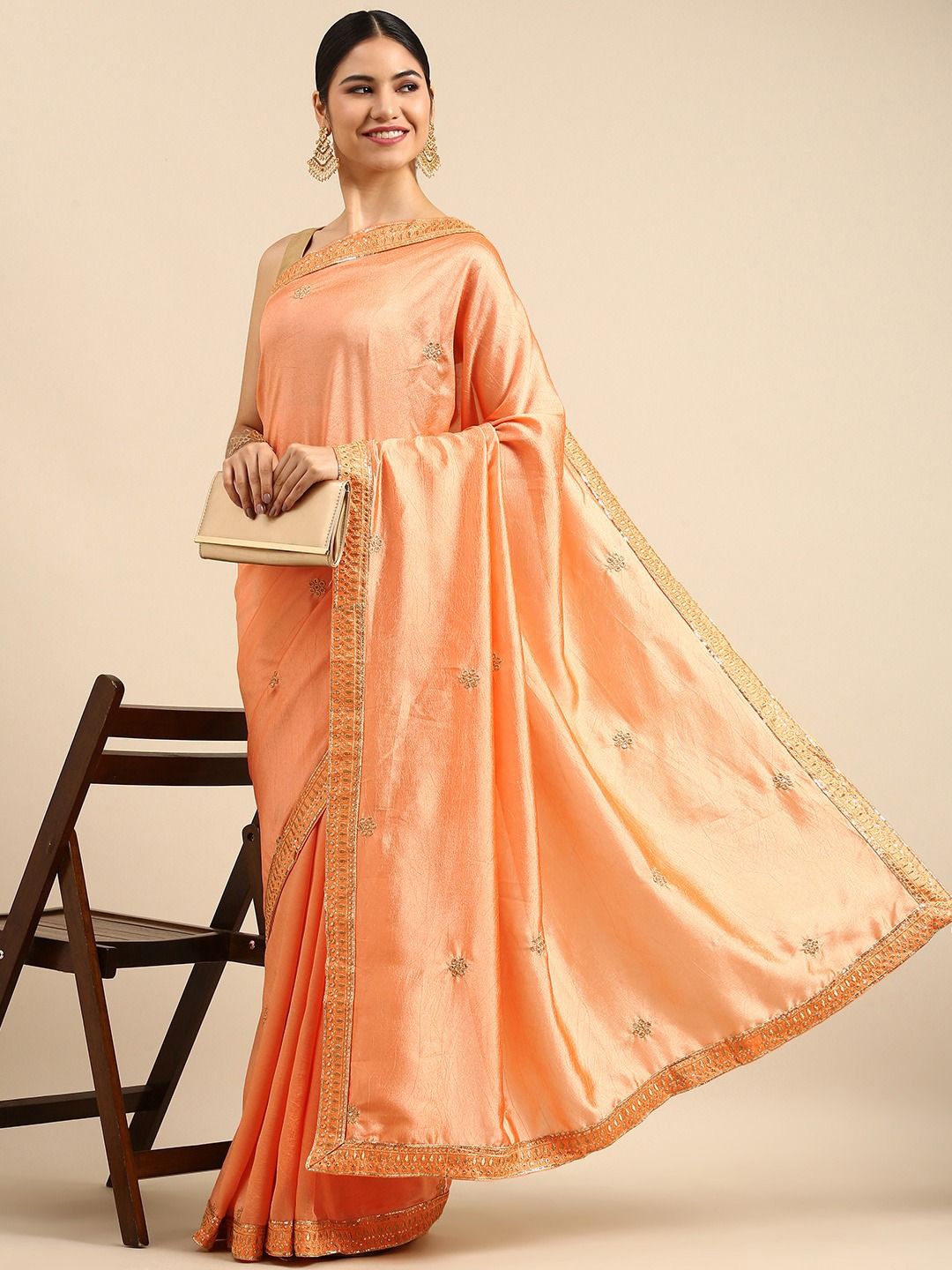 

Somras Ethnic Motifs Embroidered Poly Chiffon Saree, Peach