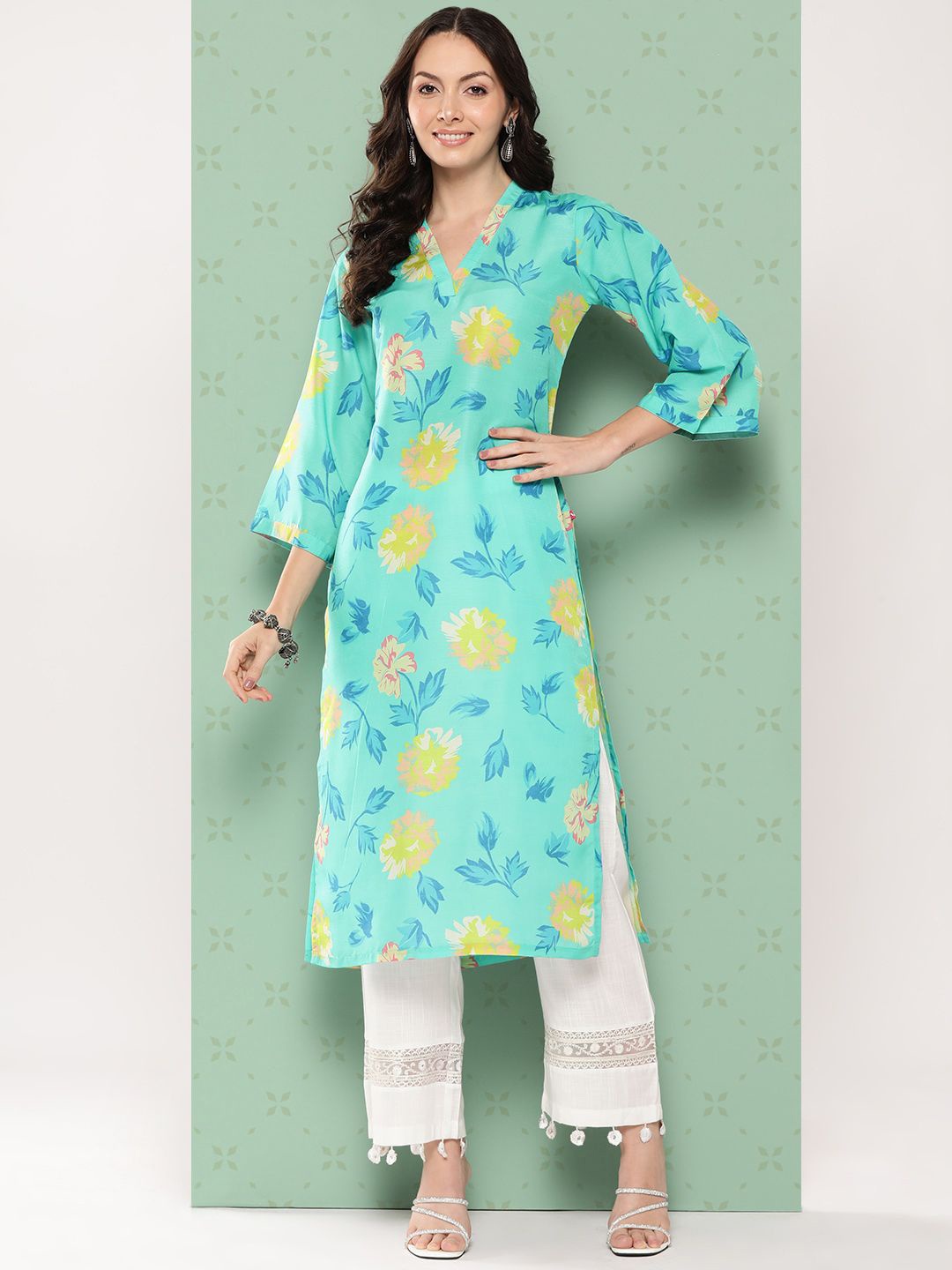 

Varanga Floral Printed V Neck Cotton Straight Kurta, Turquoise blue