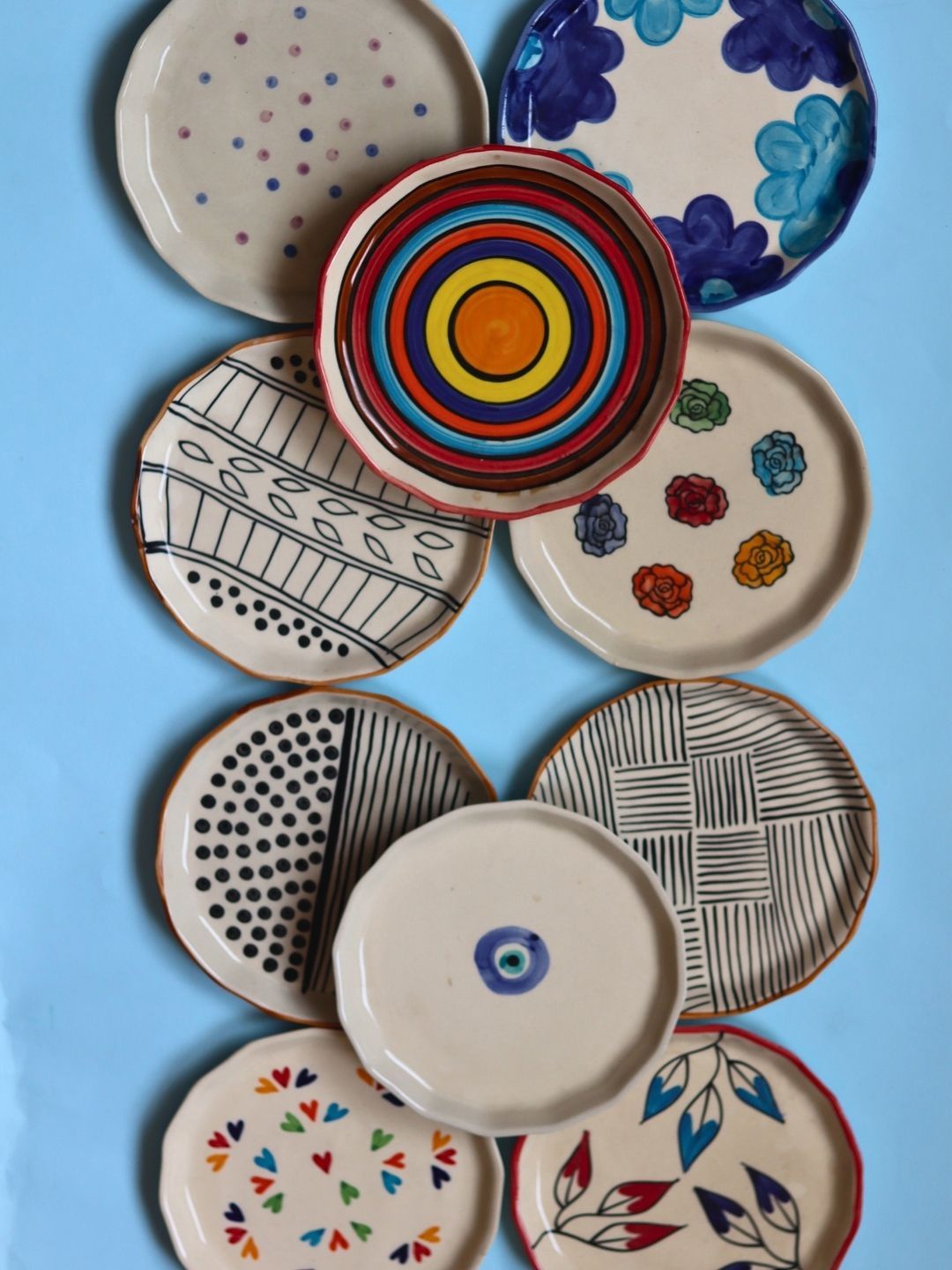 

WEAVING HOMES White & Blue 10 Pieces Printed Ceramic Glossy Plates