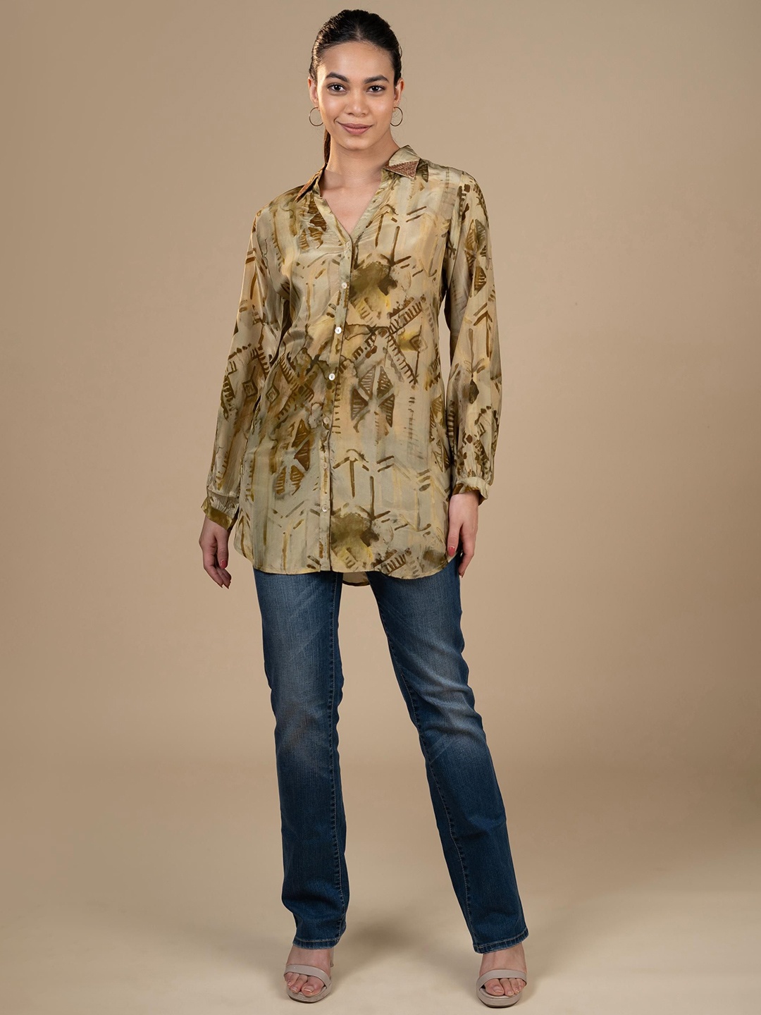 

Stree Mantra Women Printed Casual Shirt, Green