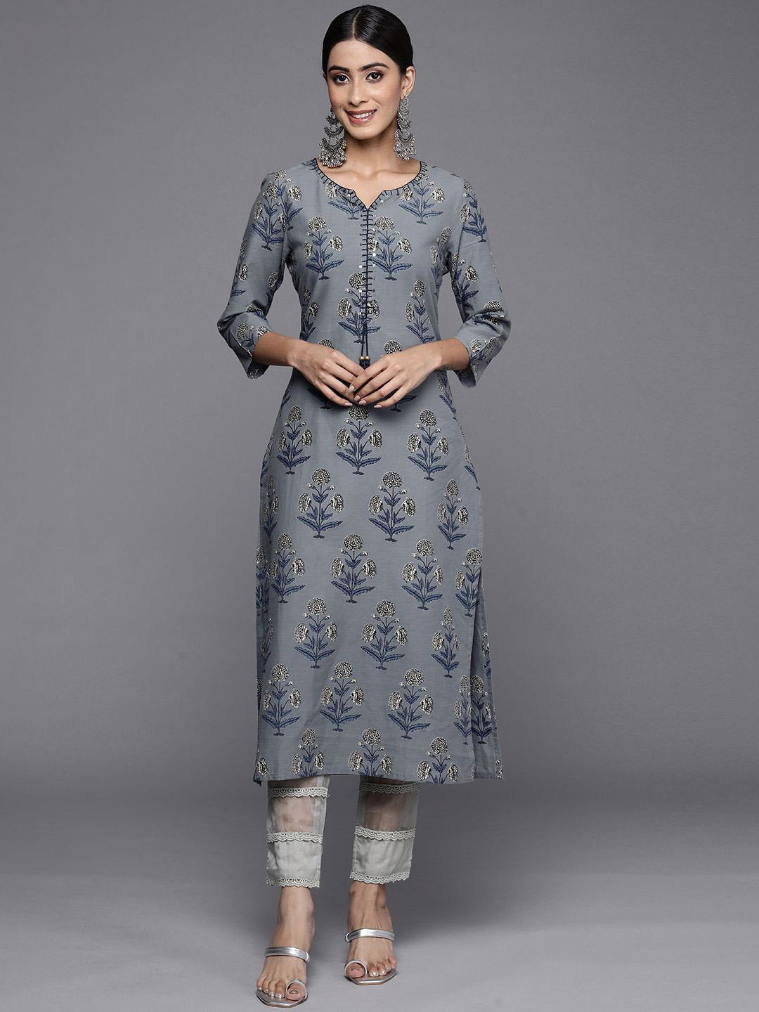 

Varanga Floral Printed Straight Kurta, Grey