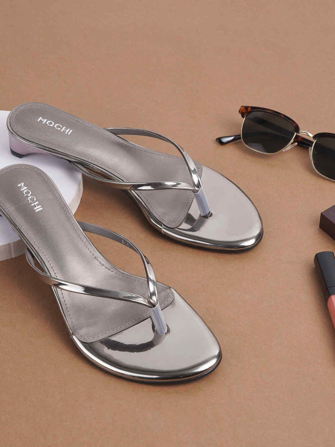 

Mochi Women T-Strap Flats, Grey