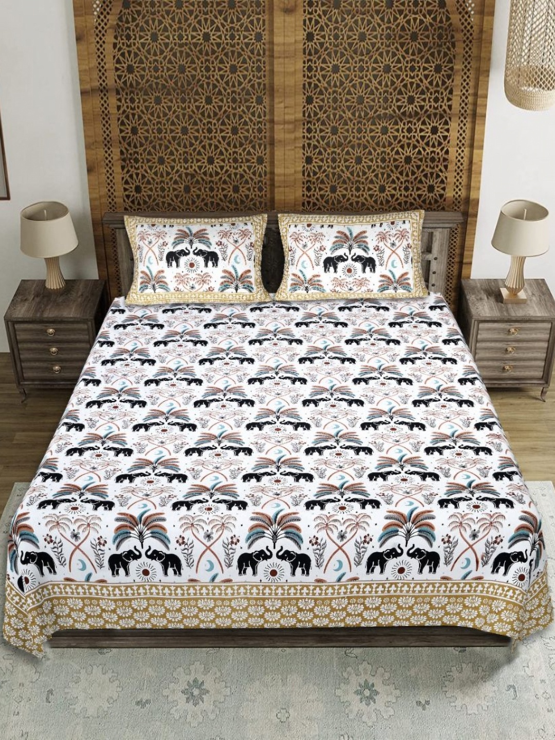 

EasyGoods Brown & White Cotton Ethnic Motifs 210 TC King Bedsheet with 2 Pillow Covers