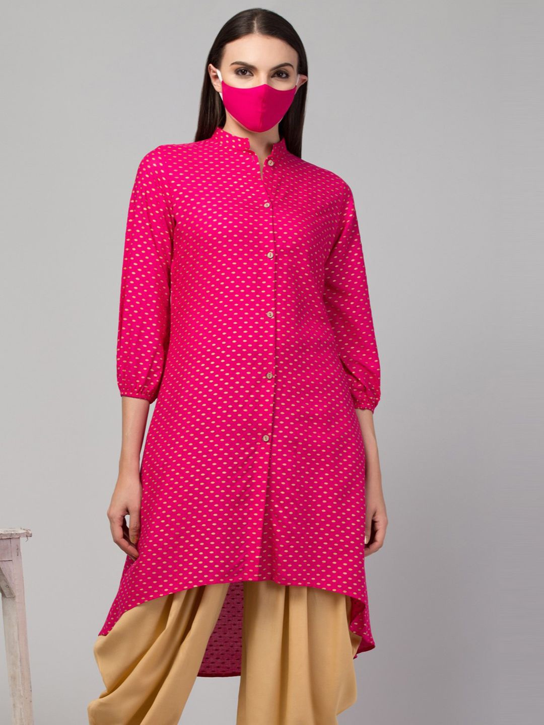 

MUSHKIYA Geometric Printed Kurta, Magenta