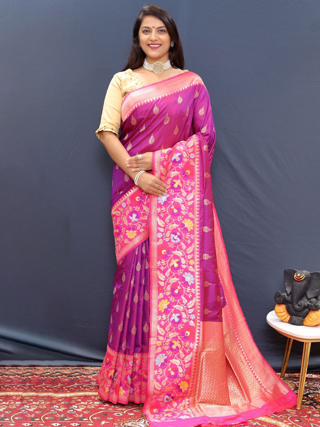 

Royal Rajgharana Saree Woven Design Zari Pure Silk Banarasi Sarees, Purple
