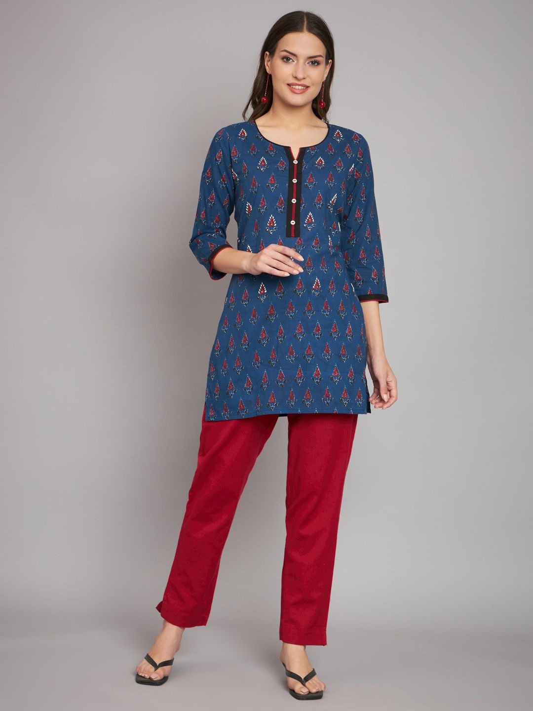 

Anouk Women Ethnic Motifs Printed Pure Cotton Short Kurti, Blue