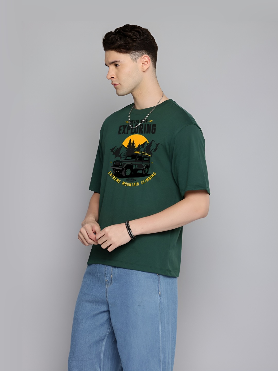 

The Roadster Lifestyle Co. Men Graphic Printed Round Neck Cotton Oversized T-shirt, Green