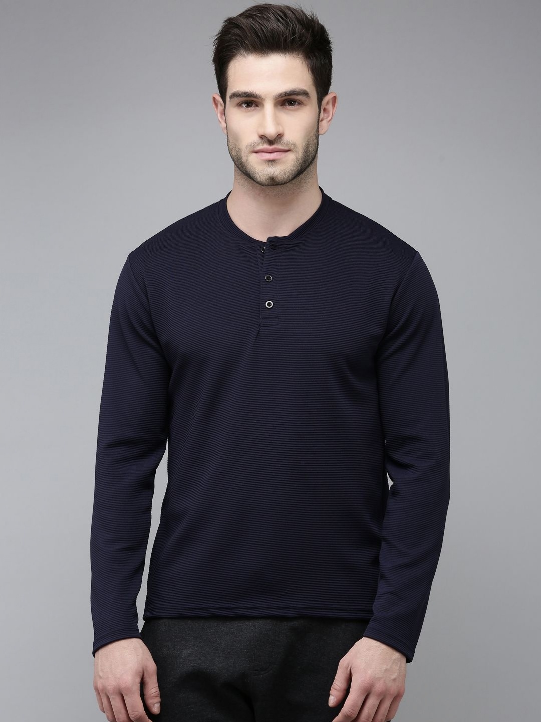 

MADSTO Men Solid Henley Neck T-shirt, Navy blue