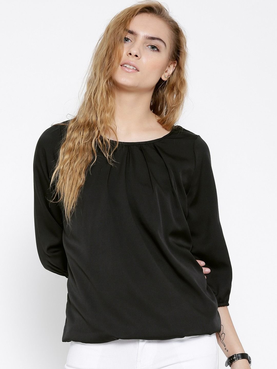 

Sera Women Solid Round Neck Top, Black