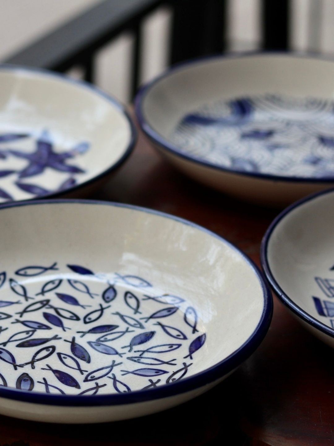 

WEAVING HOMES White & Blue 4 Pieces Printed Glossy Ceramic Plate