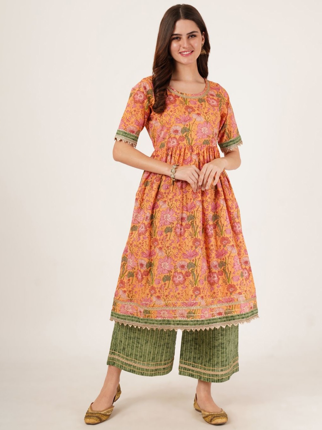 

KALINI Floral Printed Gotta Patti Pure Cotton Anarkali Kurta With Palazzos, Orange