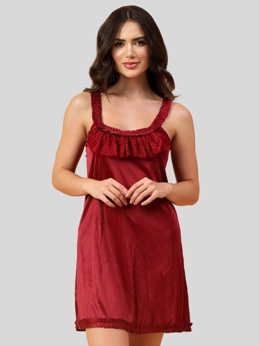 

Velvi FIGURE Shoulder Straps Nightdress, Maroon