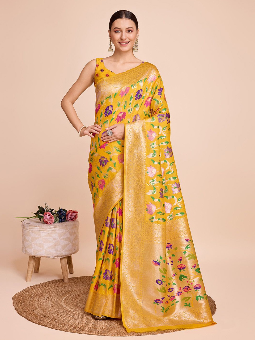 

Upalksh Kalamkari Zari Silk Cotton Paithani Saree, Yellow