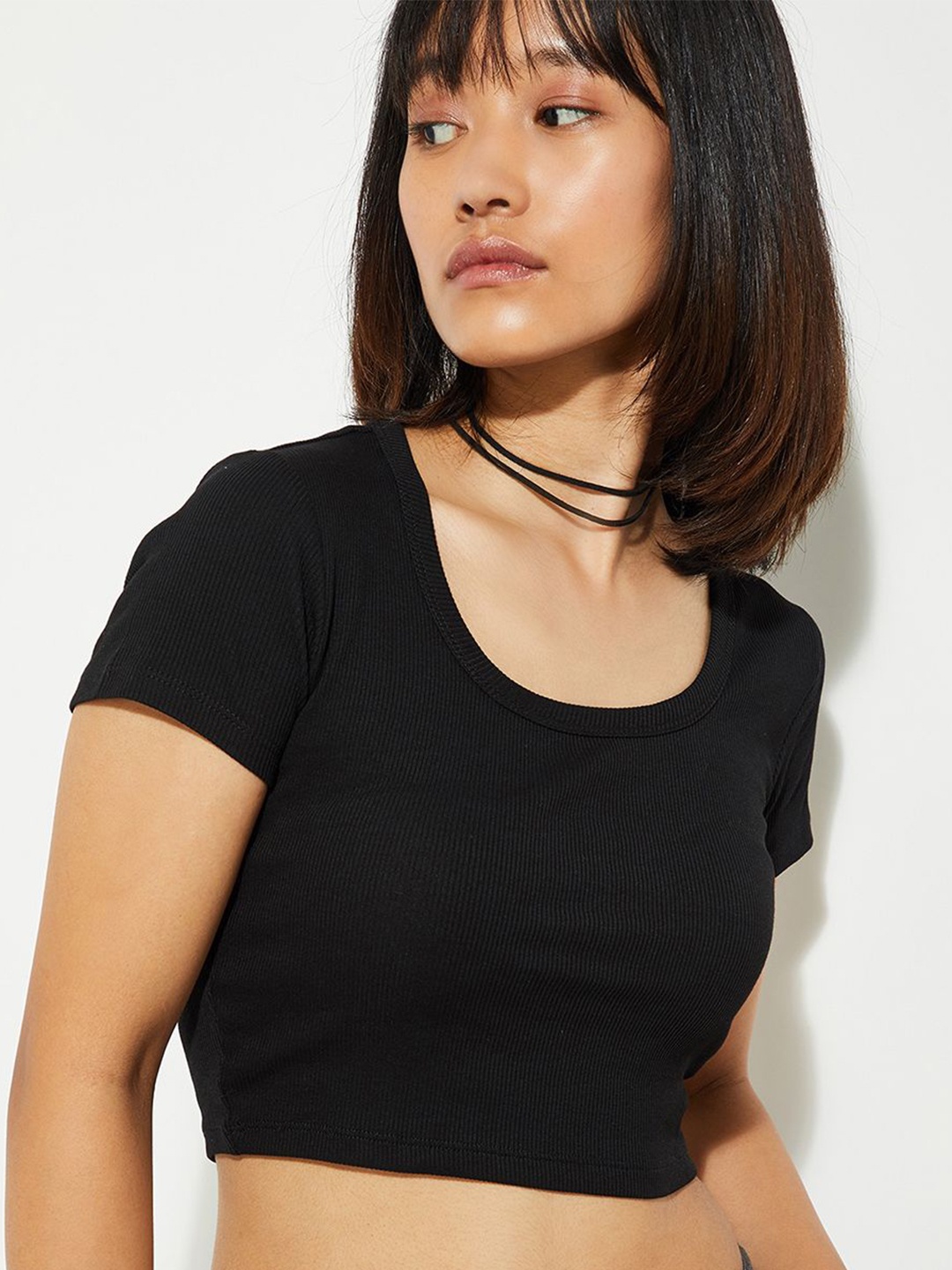 

max URB_N Women Ribbed Crop Top, Black