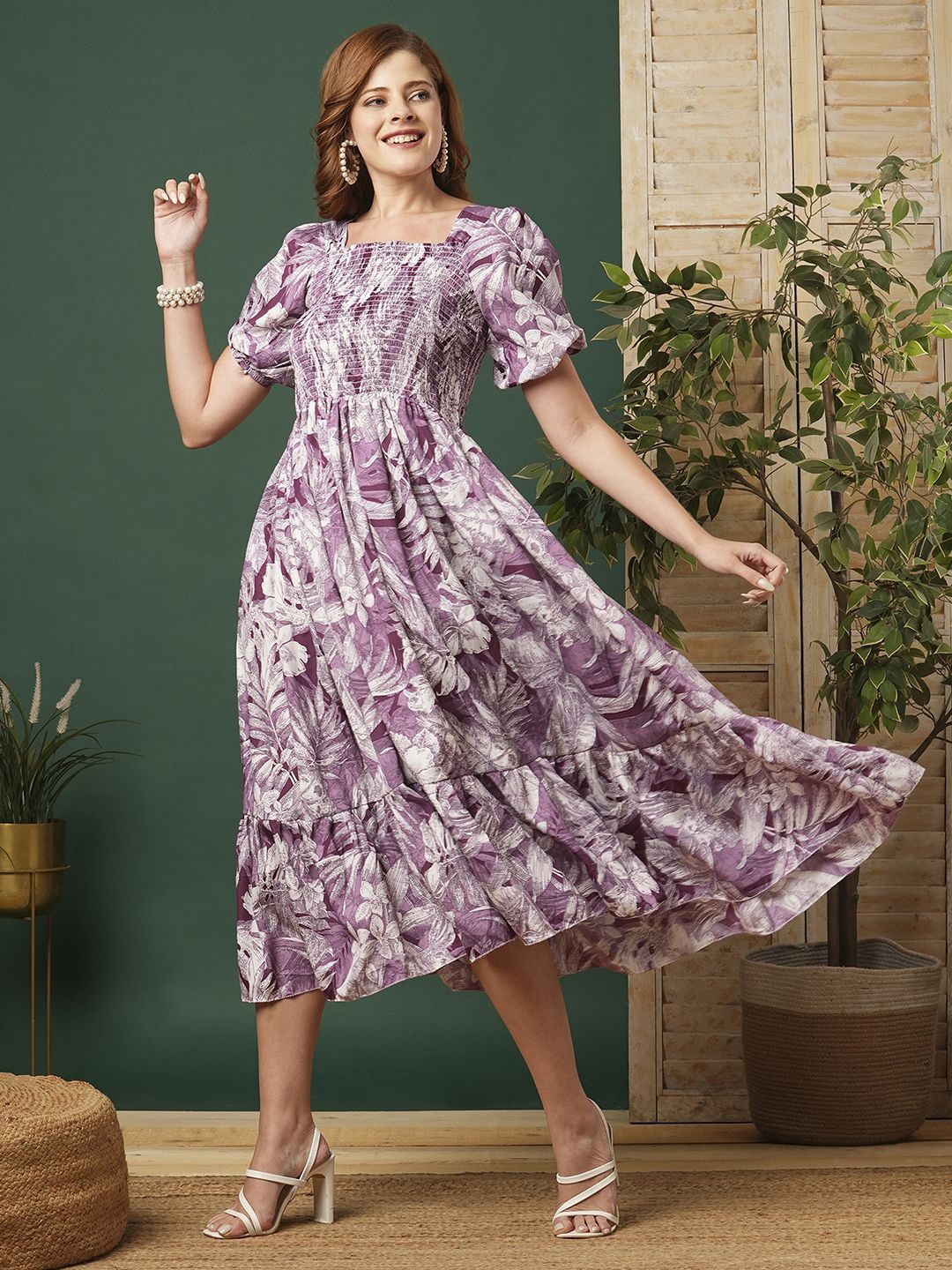 

DEKLOOK Floral Printed Puff Sleeves Smocked Fit and Flare Midi Dress, Purple