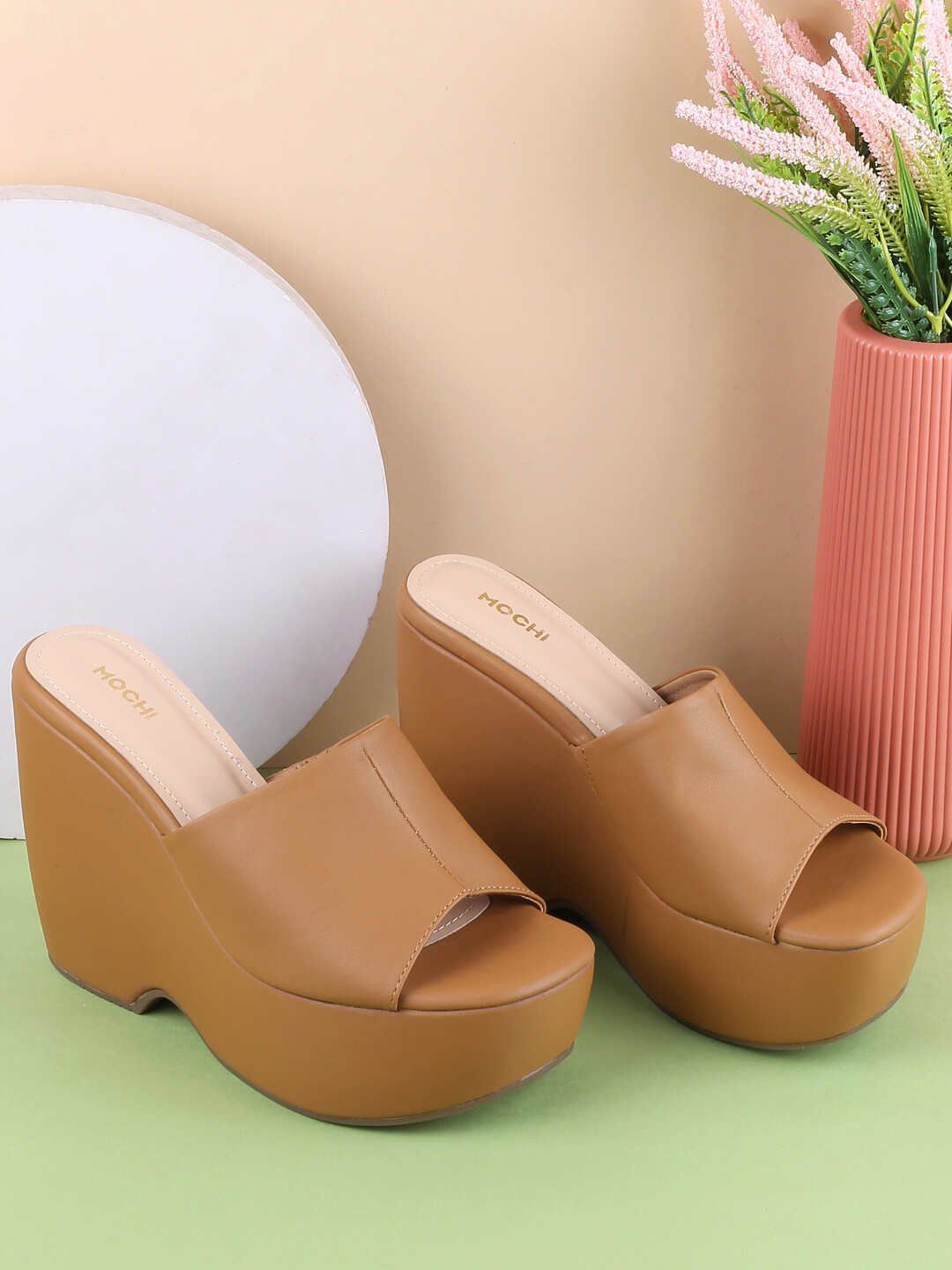 

Mochi Women Wedge Heel Sandals, Tan