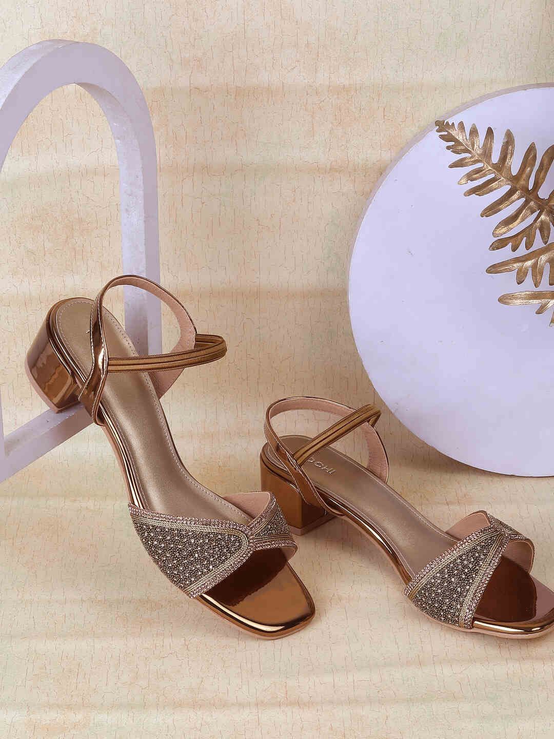 

Mochi Embellished Blocked Sandal, Gold