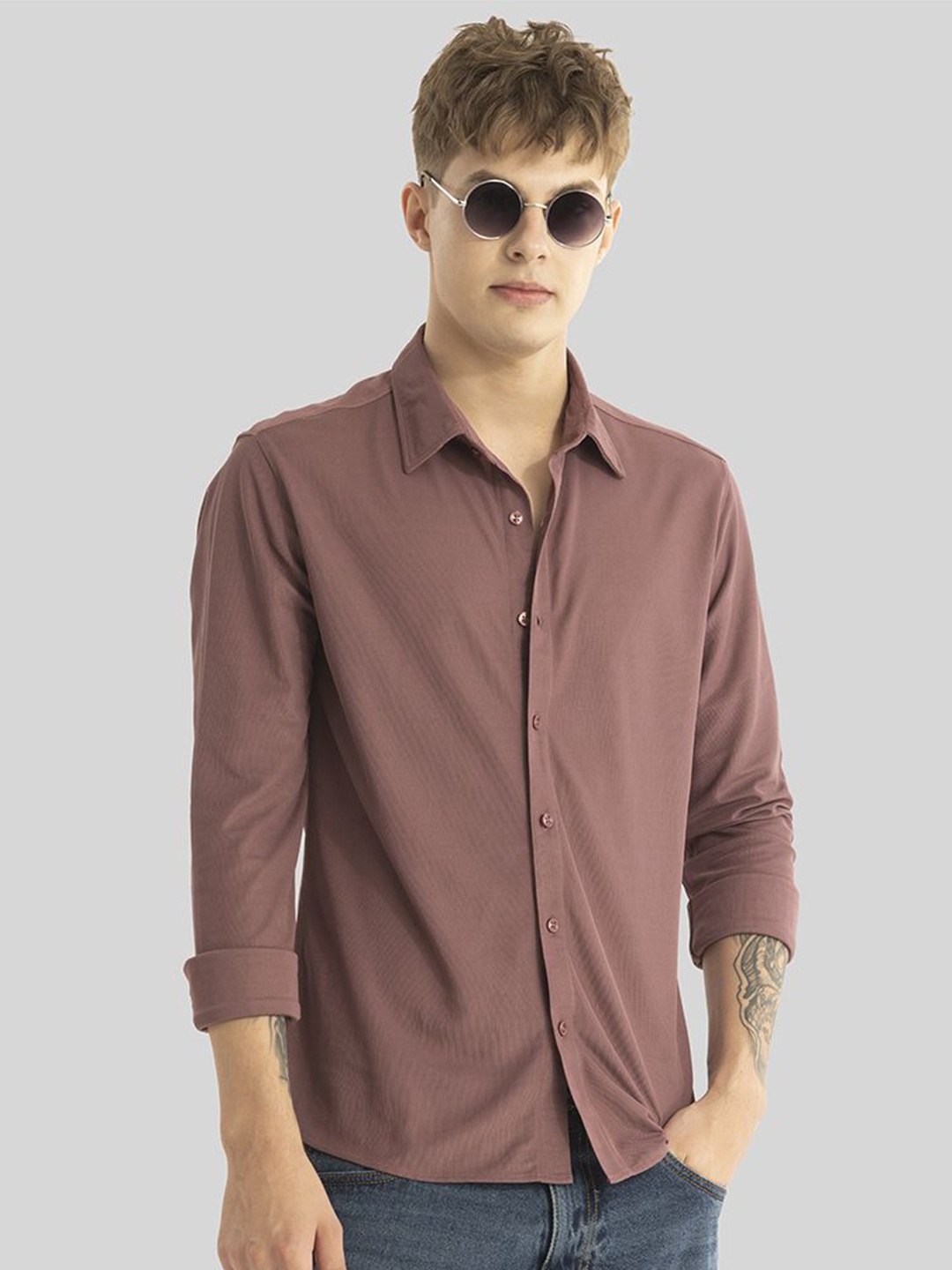 

Snitch Men Smart Slim Fit Solid Opaque Casual Shirt, Mauve