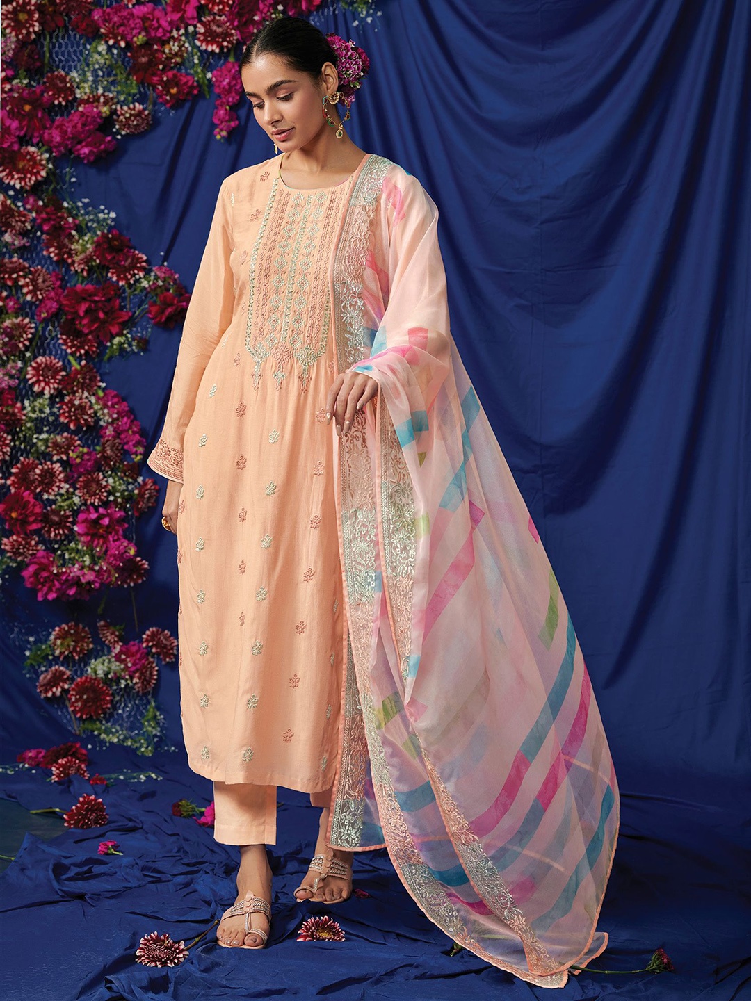 

Indo Era Ethnic Motifs Embroidered Thread Work Straight Pure Cotton Kurta With Trousers, Peach