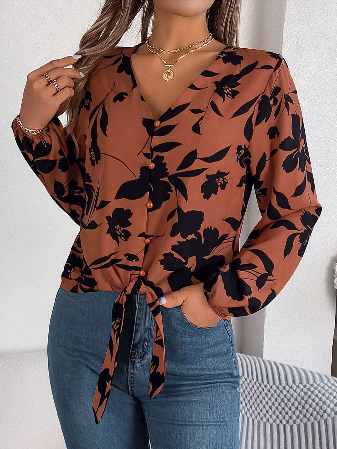 

StyleCast x Revolte Women Floral Printed Shirt Collar Top, Brown