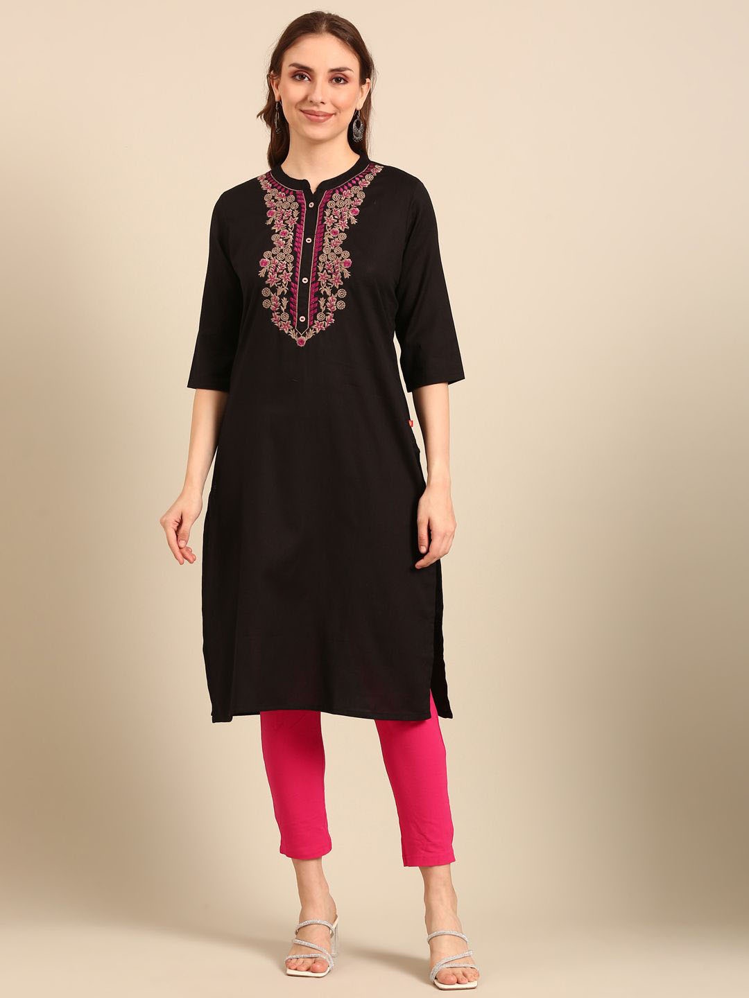 

Anouk Black Floral Embroidered Chikankari Pure Cotton Straight Kurta