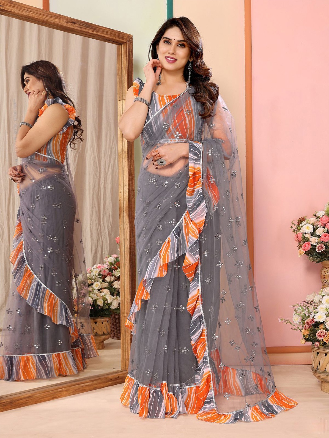 

ODETTE Embellished Mirror Work Net Saree, Grey