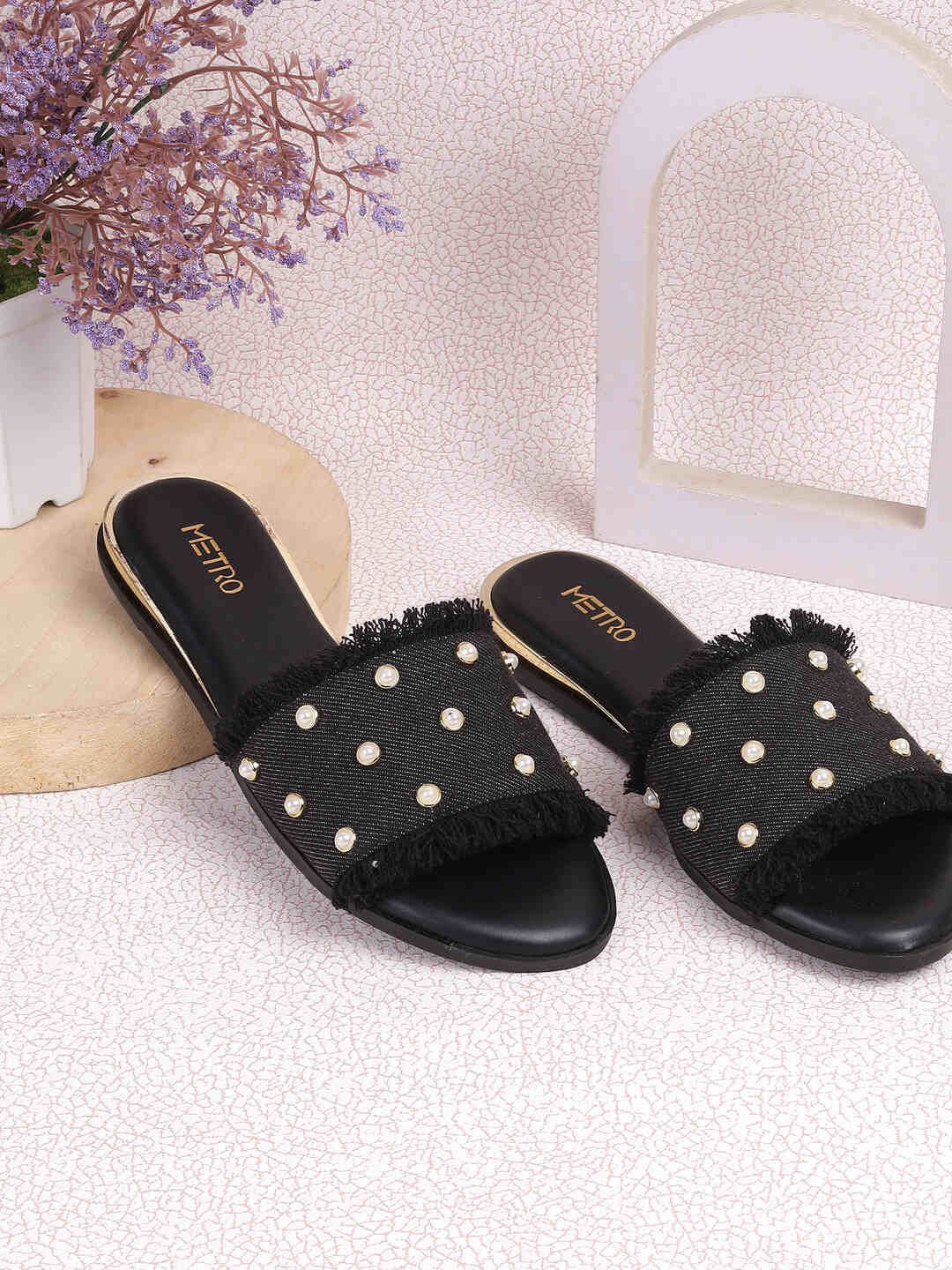 

Metro Women Printed Open Toe Flats, Black