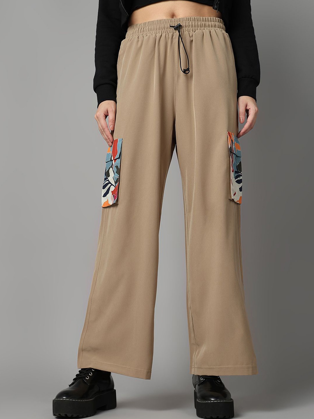 

The Roadster Lifestyle Co Women Mid Rise Print Track Pants, Beige