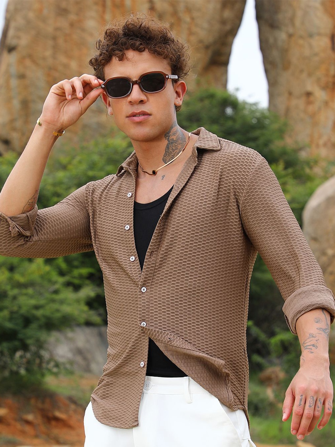 

Campus Sutra Men Comfort Popcorn Texture Casual Shirt, Brown