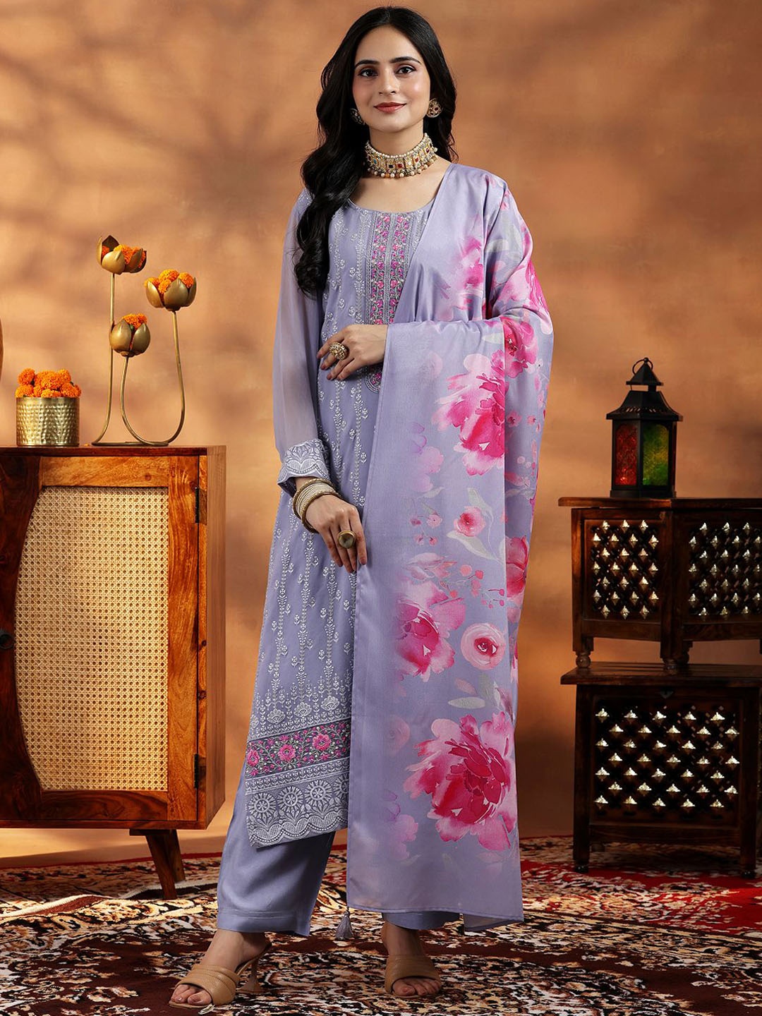 

Libas Women Floral Embroidered Regular Thread Work Kurta with Trousers & With Dupatta, Lavender